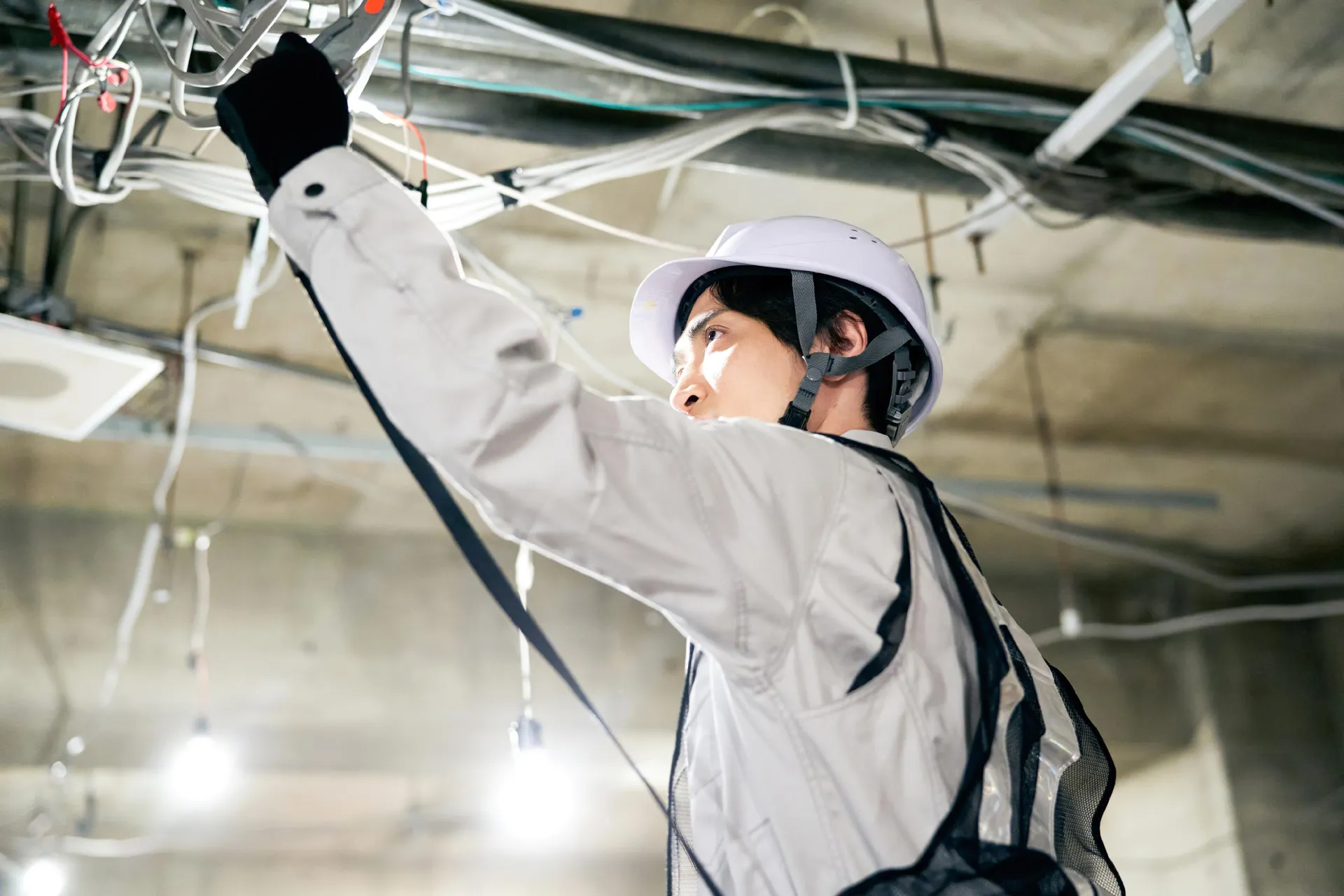 ワイディケイ株式会社